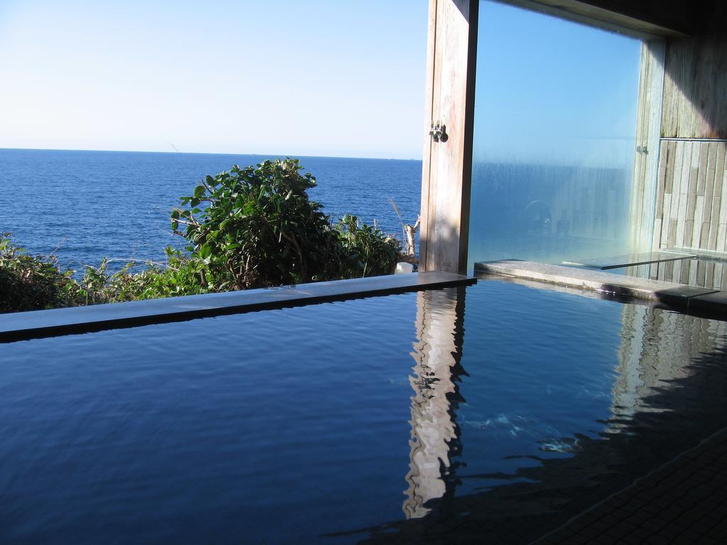 Umitsubaki Hayama Hotell Asaragi Rum bild